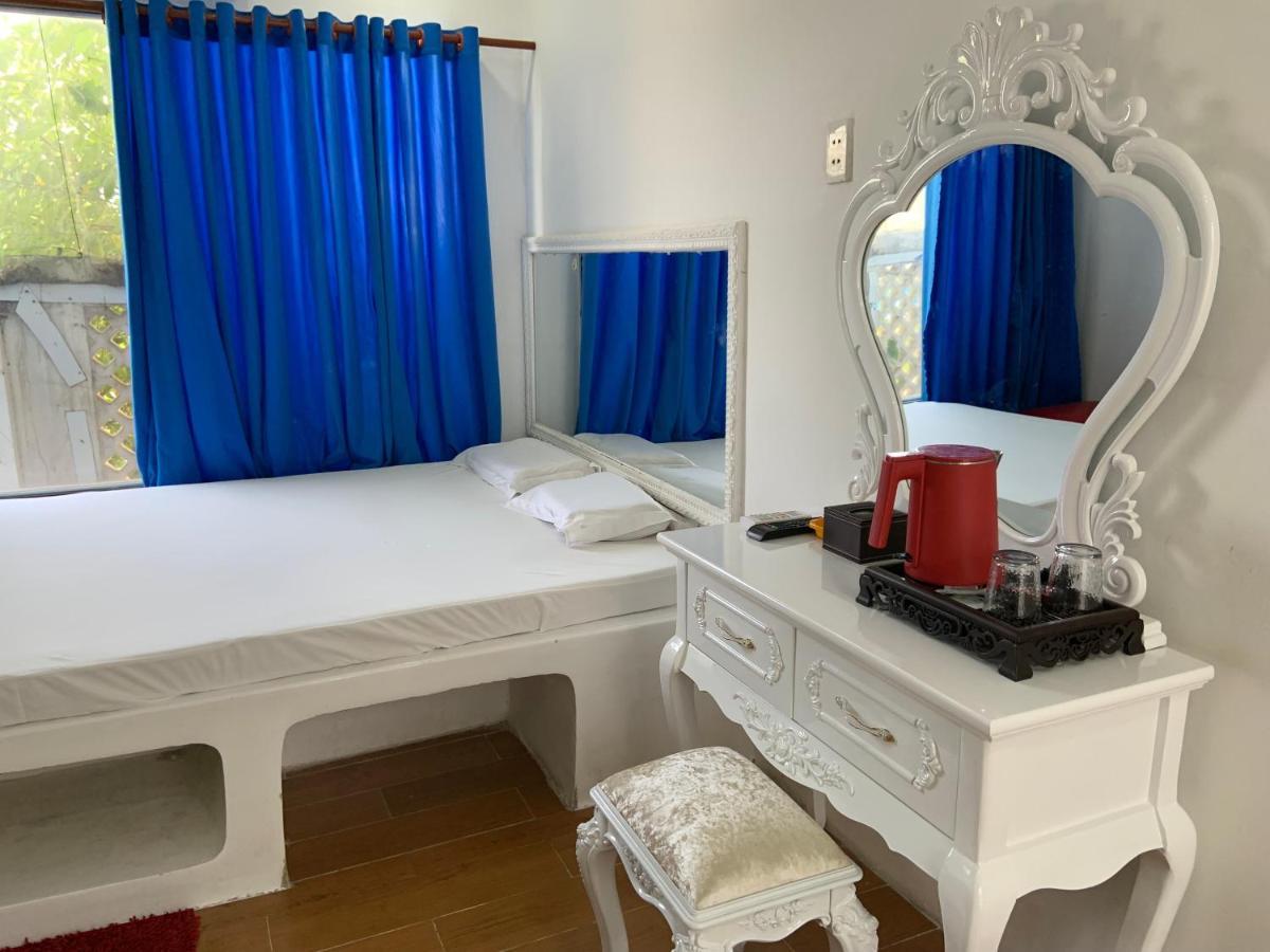 Hotel Mai Tuan Chanh Mon A Tay Ninh Bagian luar foto